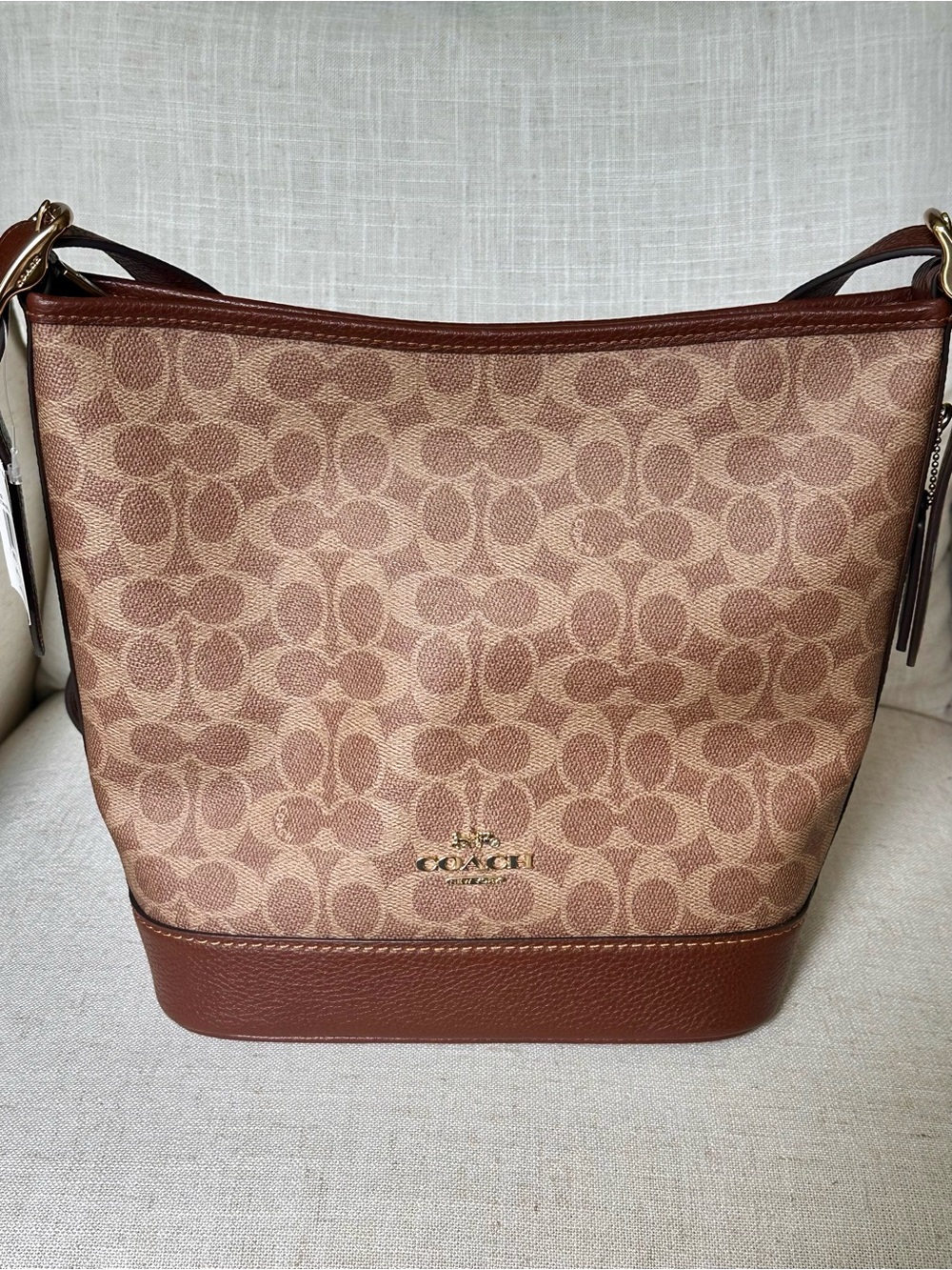 Coach Jude Duffle Bag in Signature Canvas - Picture 3 of 9